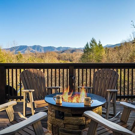 Buckhorn Hideaway By Stony Brook Cabins แกตลิงเบิร์ก ภายนอก รูปภาพ