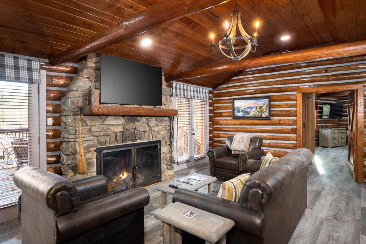 Buckhorn Hideaway By Stony Brook Cabins แกตลิงเบิร์ก ภายนอก รูปภาพ
