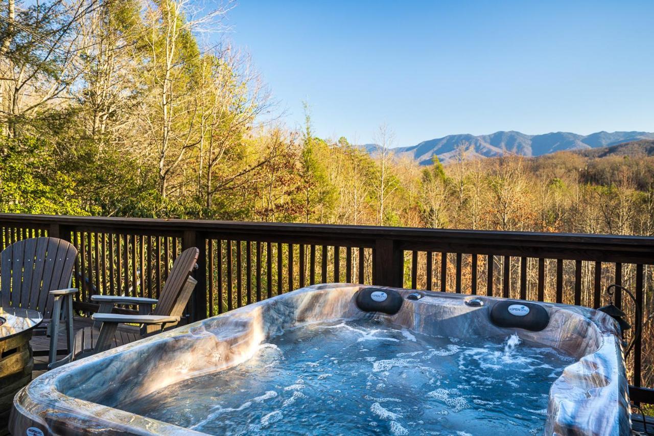 Buckhorn Hideaway By Stony Brook Cabins แกตลิงเบิร์ก ภายนอก รูปภาพ